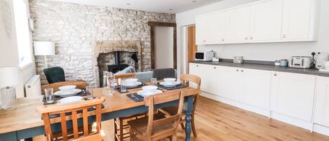 Fridge, dishwasher, electric kettle, toaster