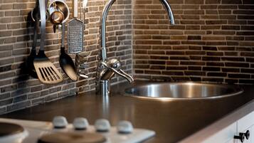 Suite No. 3 - Village View - 1 Bedroom | Private kitchen | Full-sized fridge, microwave, oven, stovetop