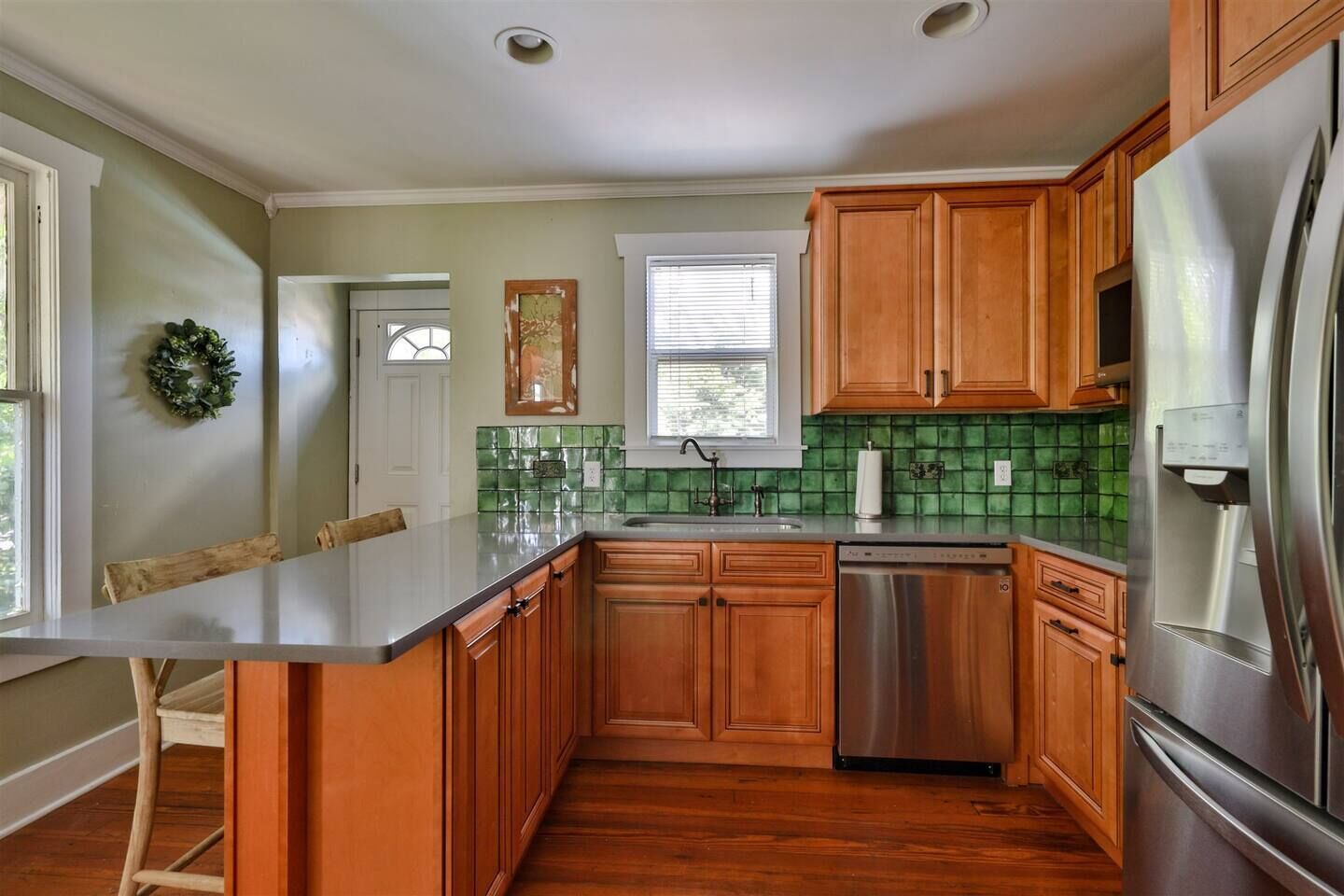 Sunny Carriage House Canal St & Waterfront