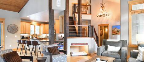 Télévision, cheminée