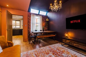 Design House | Living area | 50-inch Smart TV with cable channels, TV