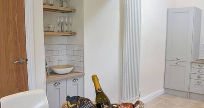 3 bedroom accommodation in Hackforth, Bedale