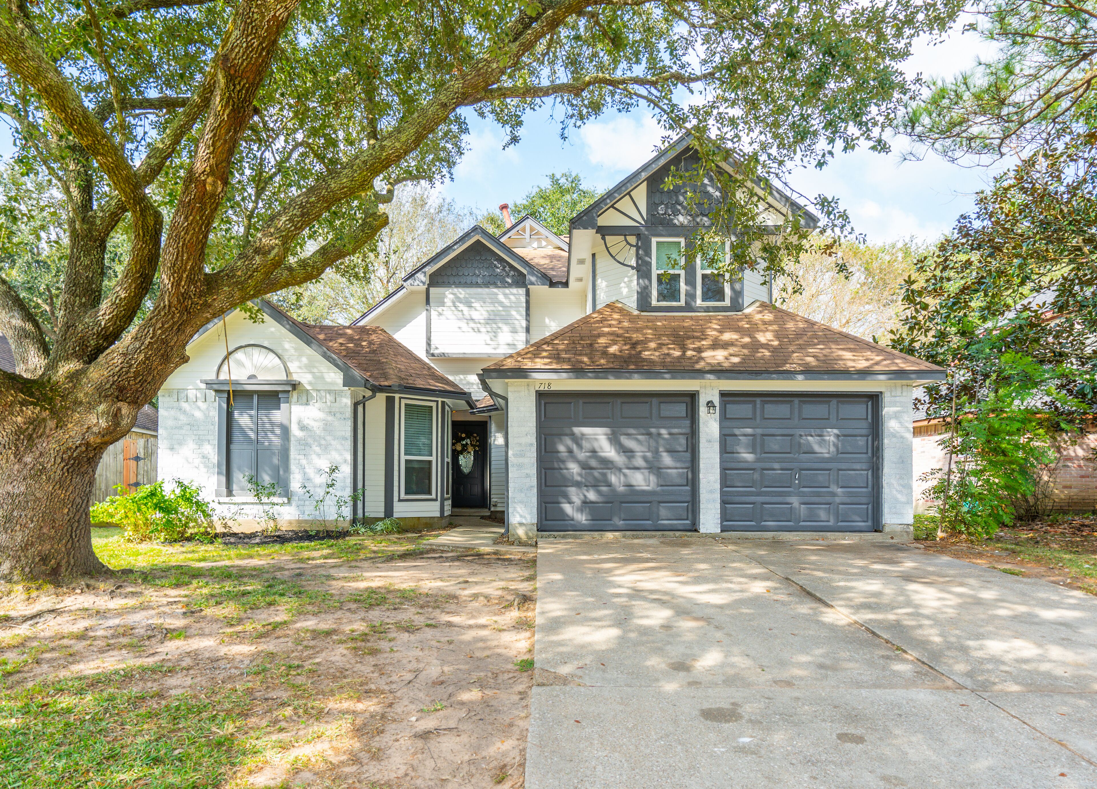 The Emerald Cottage, Friendswood Texas