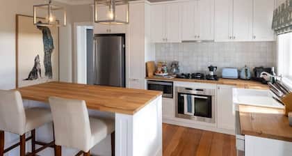 FOREST CORNER - 3 BEDROOM WEATHERBOARD, TRENTHAM