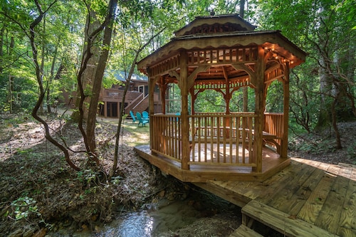 Settin' on the Creek - Free Spring Night