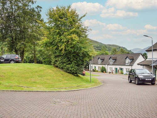 Beechwood is a fantastic retreat set in the beautiful village of Arrochar.