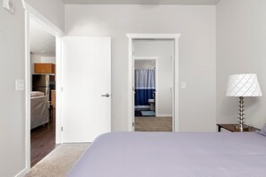 2 chambres, fer et planche à repasser, Wi-Fi, literie fournie