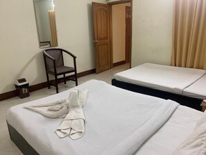 2 phòng ngủ, bộ đồ giường cao cấp, chăn bông, bàn