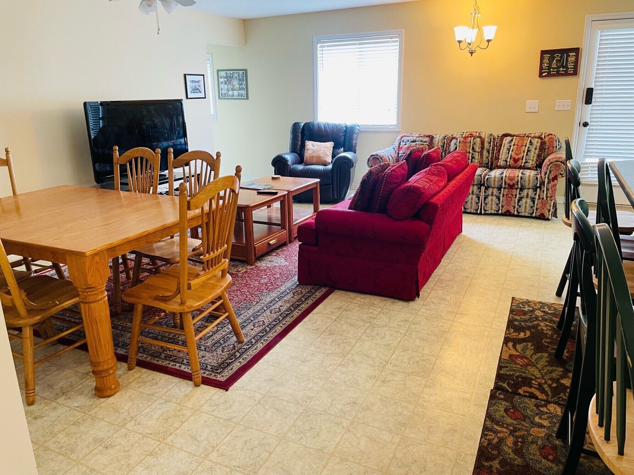 Fisherman's Paradise- Near Sea Hag - sleeps 11