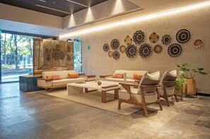 Exterior - voco Guadalajara Neruda by IHG (Guadalajara)