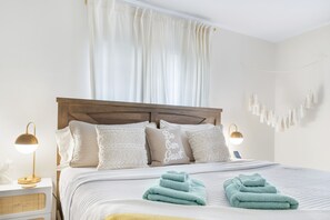 3 عدّة غرف نوم ومكواة/لوح كي وواي فاي مجانًا وملاءات أسرّة