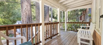 Salmon House is incredibly family-friendly! Hot tub! Games! Walk to River! Woof!