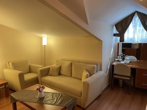 Ropa de cama hipoalergénica y minibar