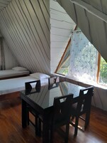 Family Tree House | In-room safe, free WiFi