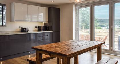 Perfect for a relaxing break away and to explore the beautiful Brecon Beacons.
