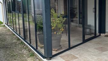 DĂ©tail de lâextĂ©rieur