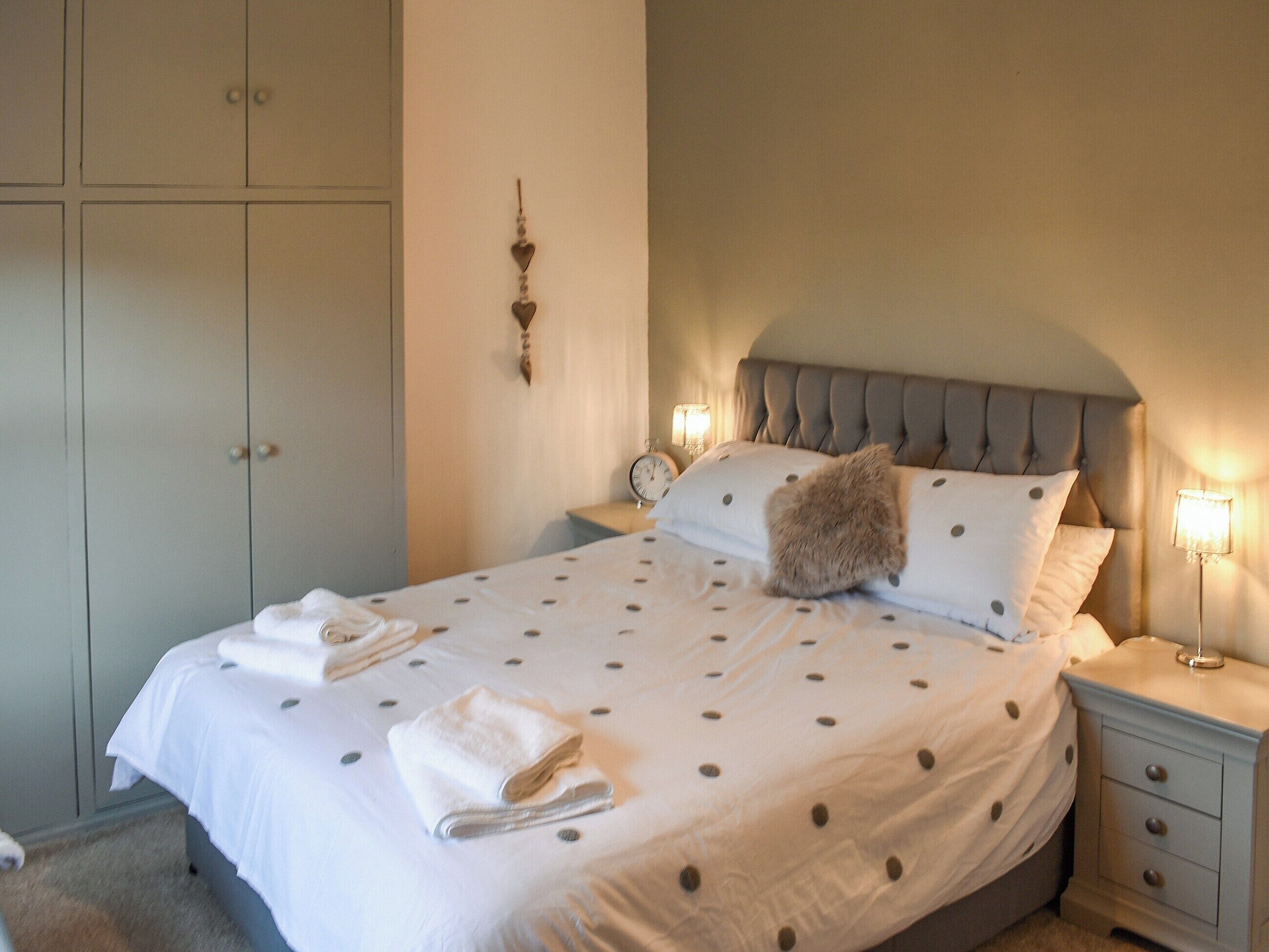 2 bedrooms, free WiFi, bed sheets