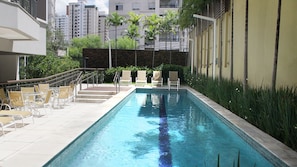 Piscina externa