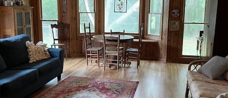 Smart TV, books, computer monitors