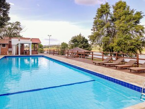 Piscine extérieure