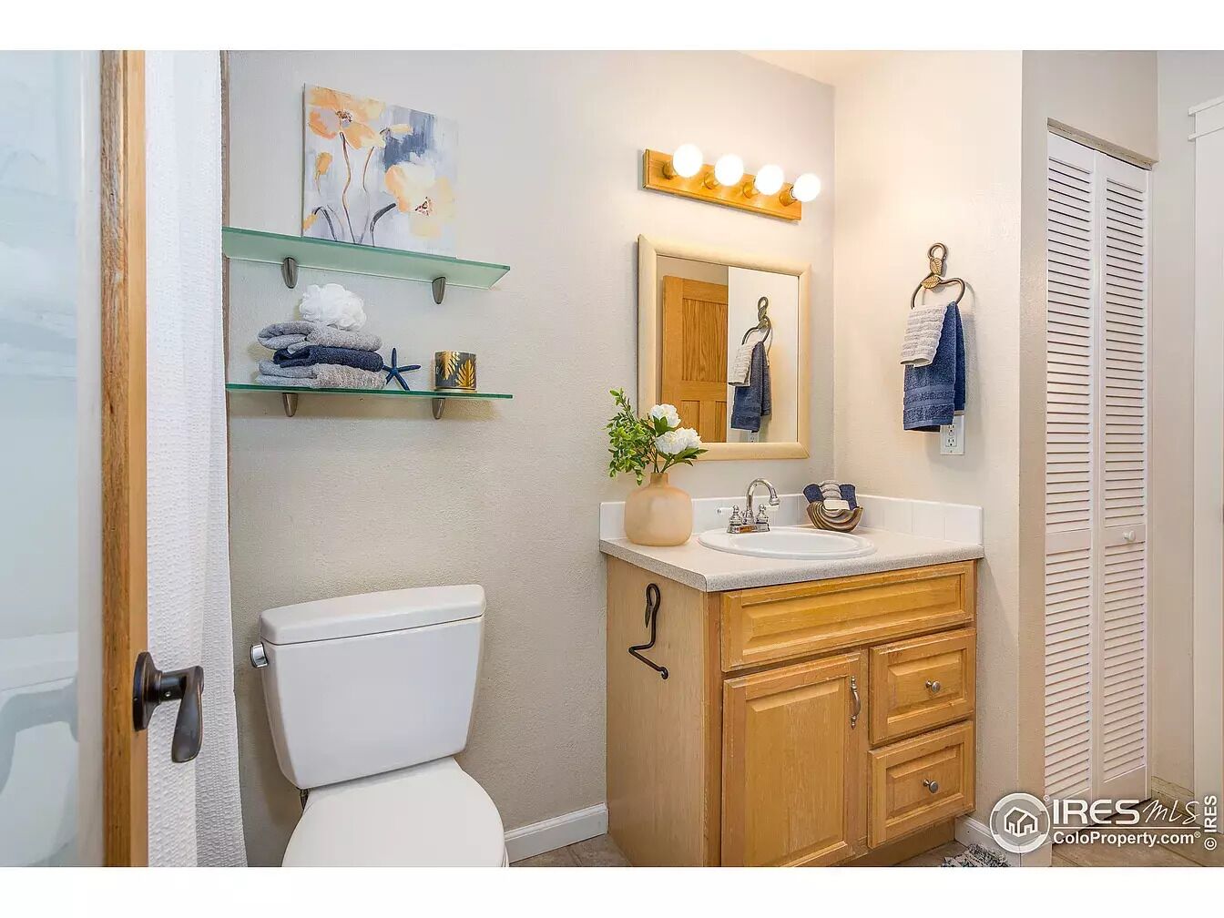 Private Creekside Home 10 minutes from Boulder