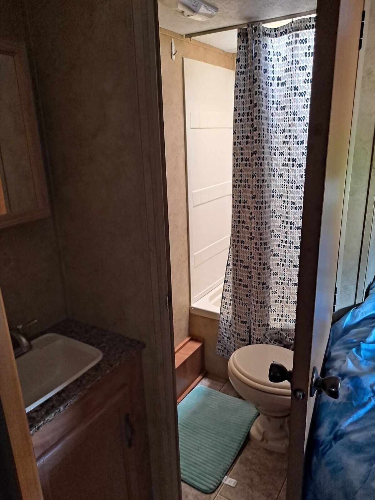 Travel made easy with this portable home