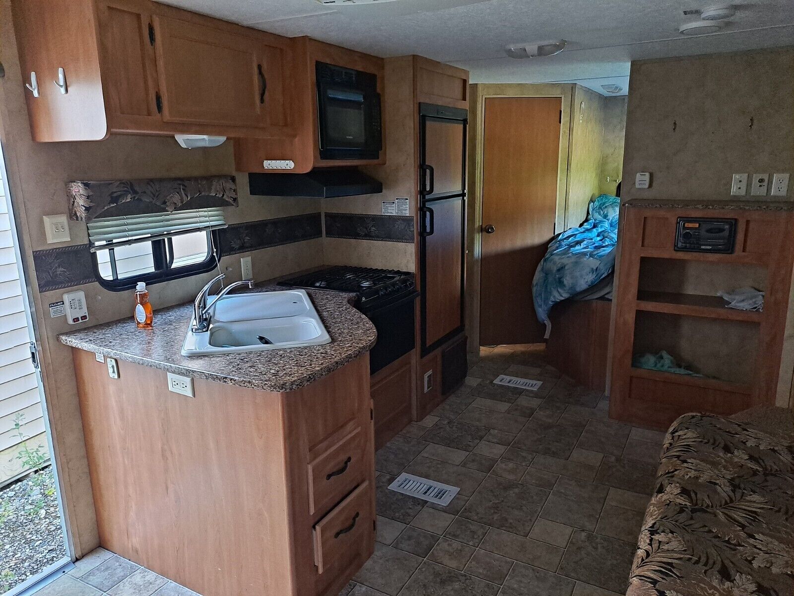 Travel made easy with this portable home