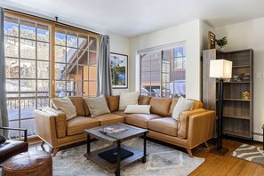 Smart TV, chimenea