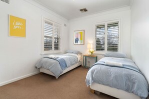 3 Schlafzimmer, Bügeleisen/Bügelbrett, WLAN, Bettwäsche