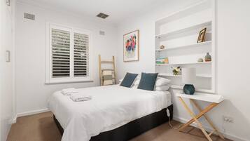 3 Schlafzimmer, Bügeleisen/Bügelbrett, WLAN, Bettwäsche