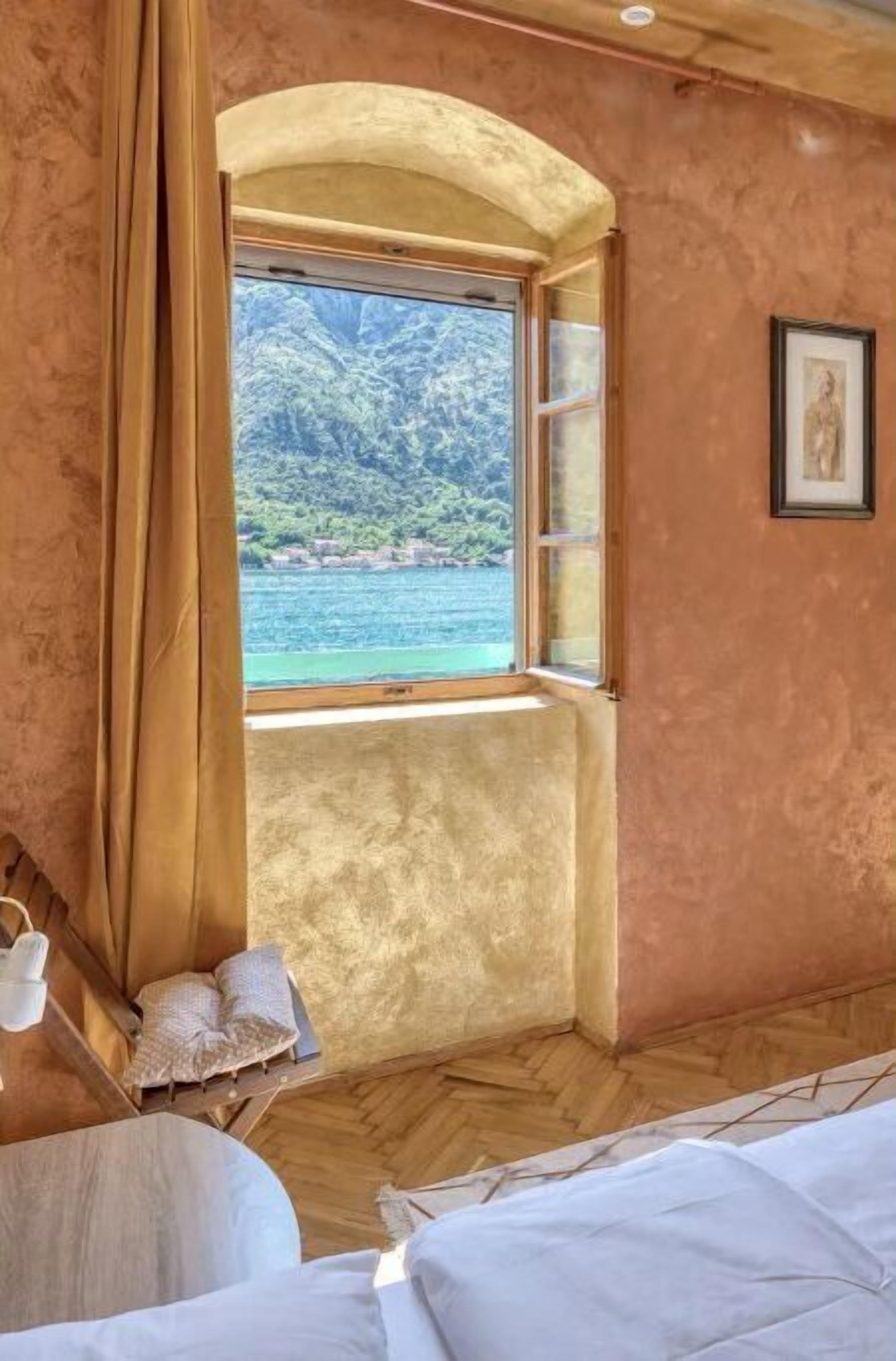 4 Schlafzimmer, Bügeleisen/Bügelbrett, kostenloses WLAN, Bettwäsche