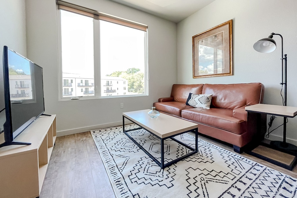 Spectacular 1BD/1BA - Bowling Green