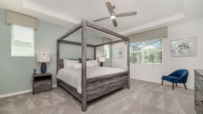 7 bedrooms, desk, iron/ironing board, free WiFi - New Listing! Solara Resort, 8mi to Disney & 15mi to Universal - GRH438719 (Kissimmee)
