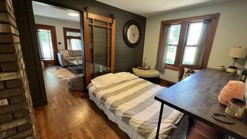 3 chambres, bureau, fer et planche Ă repasser, Wi-Fi gratuit