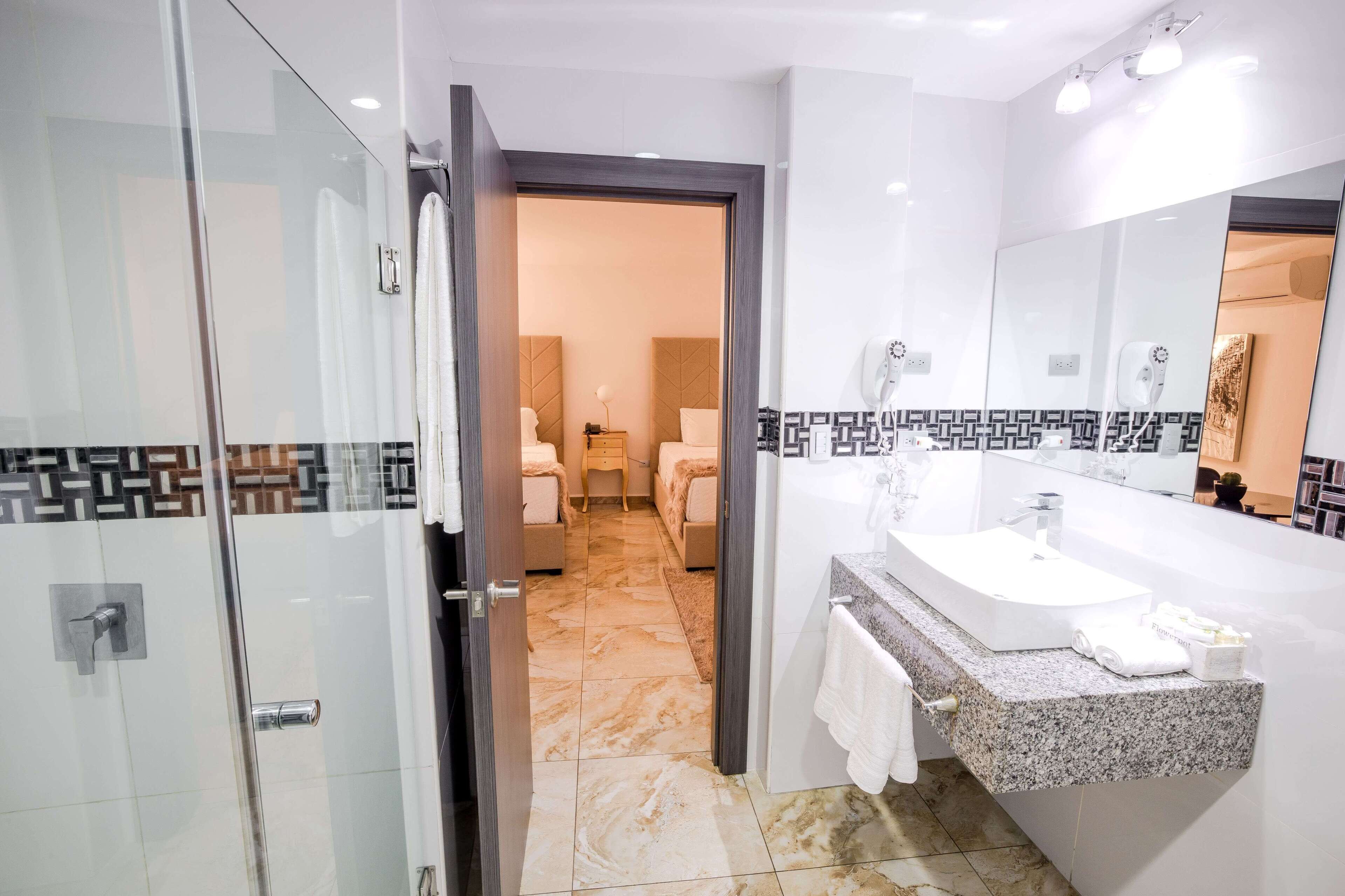 Foto - Basha Hotel & Restaurant