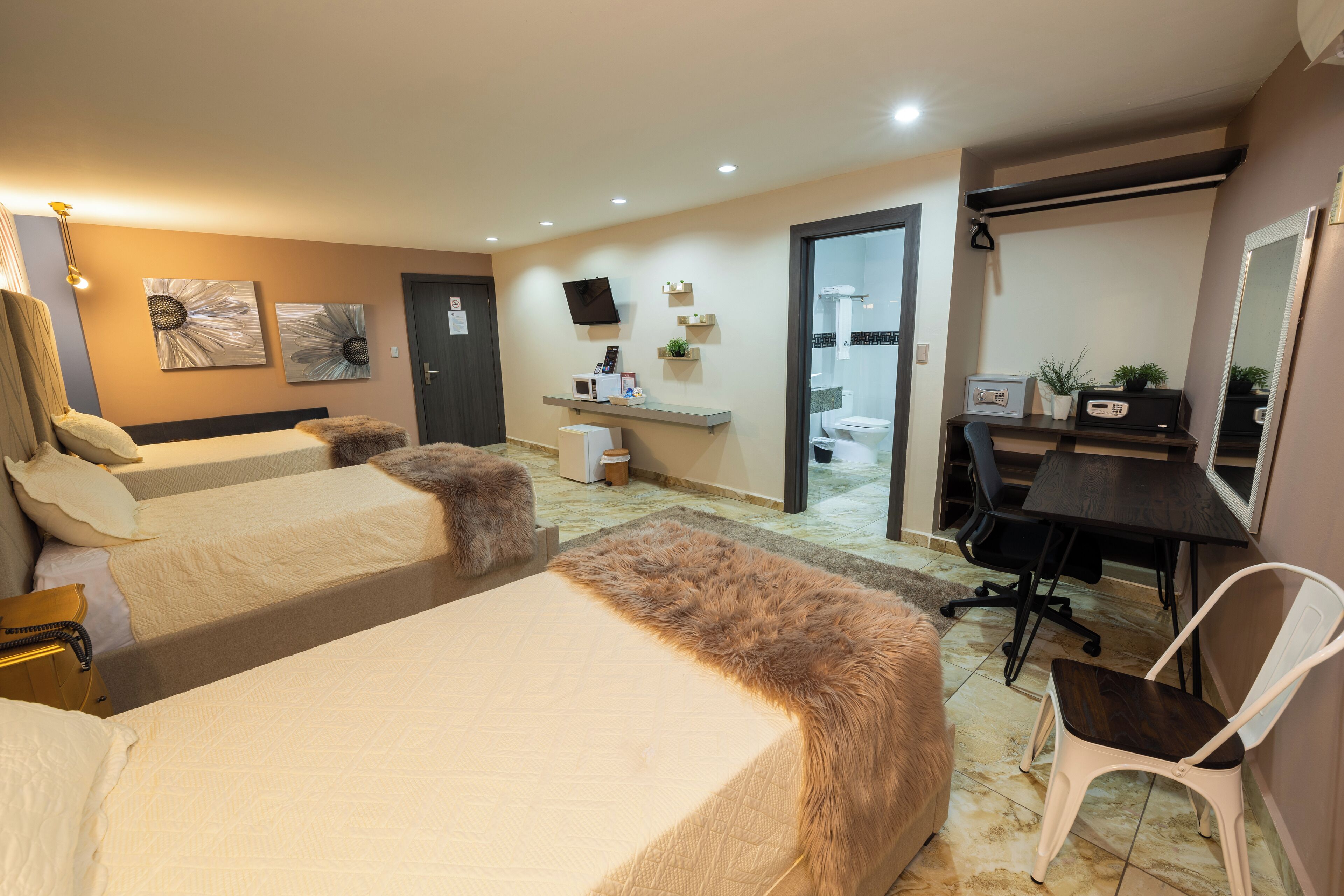 Foto - Basha Hotel & Restaurant