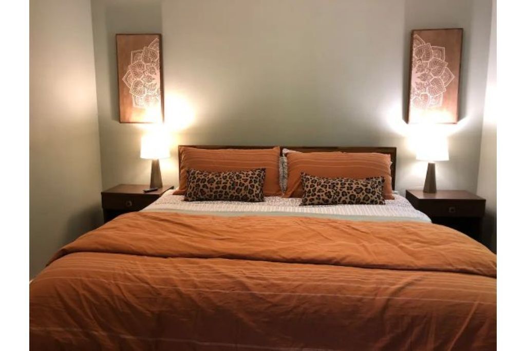 Peaceful, Relaxing Cottage - Minutes to Asheville