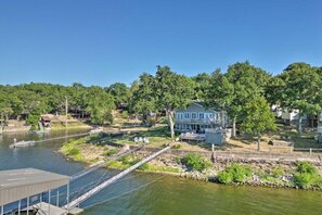 Exterior - South Grand Lakefront w/ Hot Tub, Dock & Game Room (Eucha)