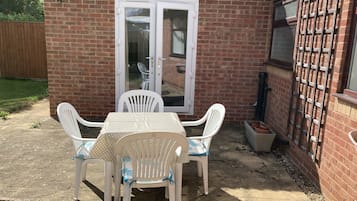 Bungalow, Private Bathroom | Terrace/patio
