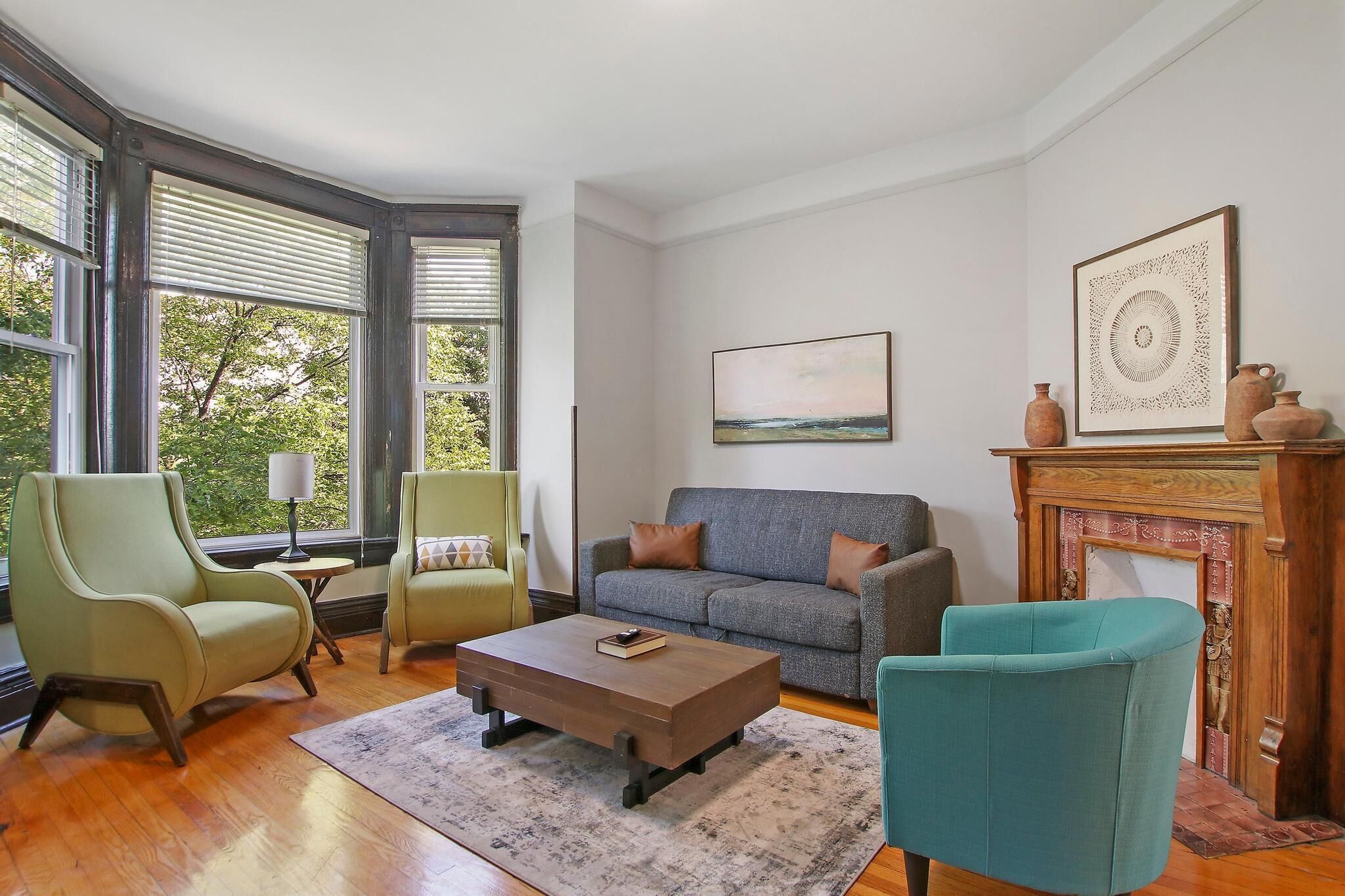 Homey|Vintage|2BR Uptown