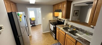 Beautiful Lake Marion Views!! Pet Friendly! Newly renovated and updated!!