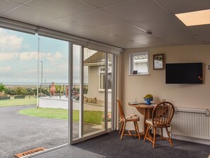 Interior - 1 bedroom accommodation in Appledore, near Westward Ho! (Appledore, near Westward Ho!)