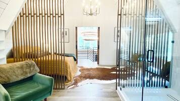 5 chambres, bureau, fer et planche à repasser, Wi-Fi gratuit