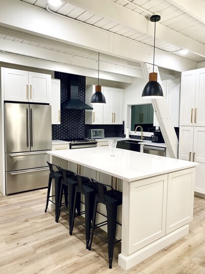 SoKno A-Frame Escape - Sleeps 12