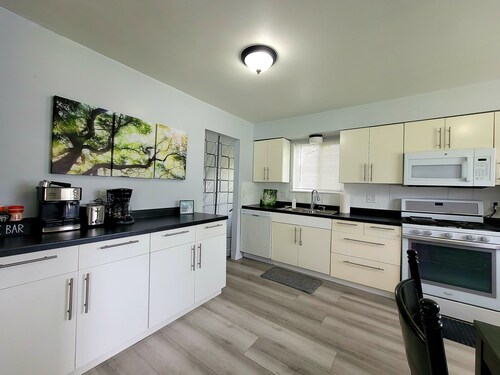 Peaceful and Cozy 3 Bedroom Home