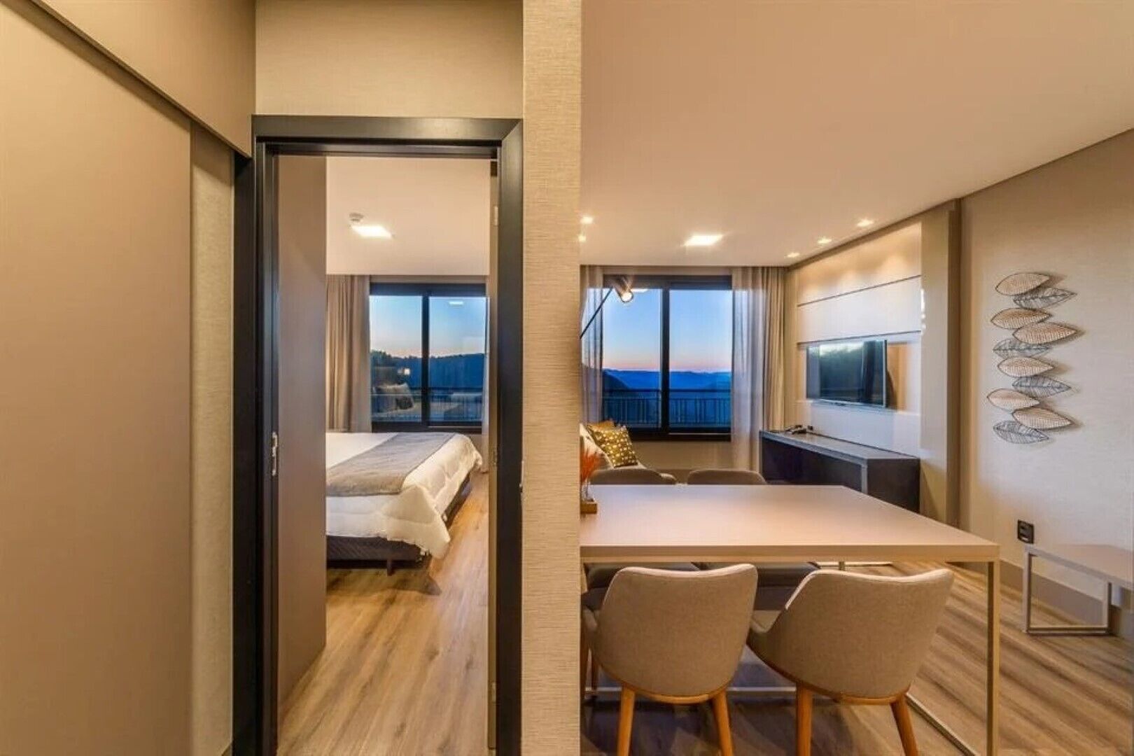 Complete suite - allow yourself to live this experience!