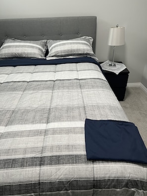 2 bedrooms, iron/ironing board, free WiFi, bed sheets