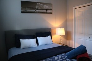 2 habitaciones, tabla de planchar con plancha y wifi gratis 