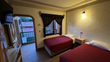 Ropa de cama de alta calidad, cubrecamas y muebles diferentes