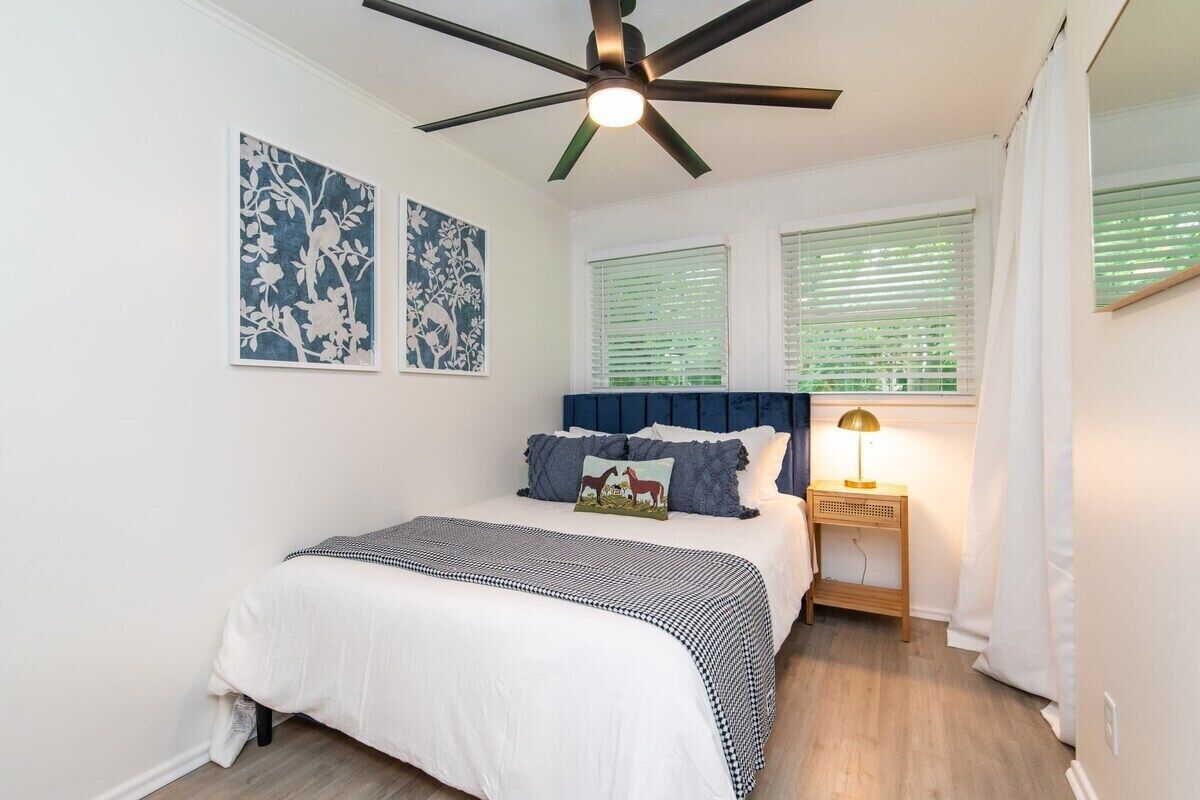 This house is a 3 bedroom(s), 1 bathrooms, located in Lexington, KY.